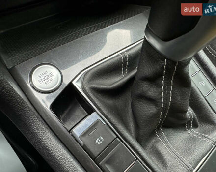 Сірий Фольксваген Тігуан, об'ємом двигуна 2 л та пробігом 21 тис. км за 29999 $, фото 46 на Automoto.ua