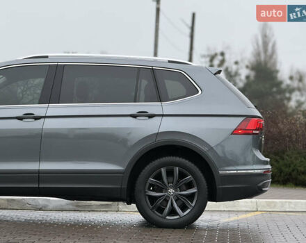 Серый Фольксваген Тигуан, объемом двигателя 1.98 л и пробегом 69 тыс. км за 23450 $, фото 10 на Automoto.ua
