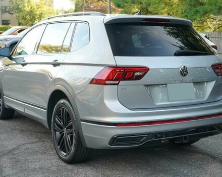 Серый Фольксваген Тигуан, объемом двигателя 2 л и пробегом 13 тыс. км за 8900 $, фото 5 на Automoto.ua