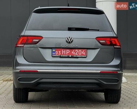Серый Фольксваген Тигуан, объемом двигателя 2 л и пробегом 50 тыс. км за 22900 $, фото 8 на Automoto.ua