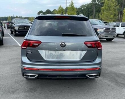 Серый Фольксваген Тигуан, объемом двигателя 2 л и пробегом 27 тыс. км за 17000 $, фото 5 на Automoto.ua