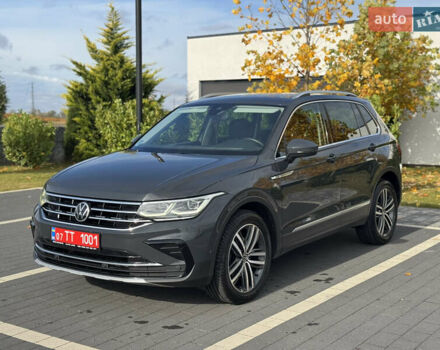 Серый Фольксваген Тигуан, объемом двигателя 1.97 л и пробегом 199 тыс. км за 31999 $, фото 6 на Automoto.ua