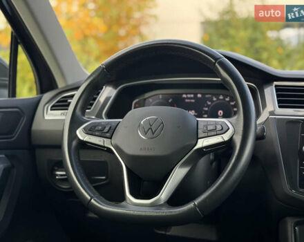 Серый Фольксваген Тигуан, объемом двигателя 1.97 л и пробегом 199 тыс. км за 31999 $, фото 56 на Automoto.ua