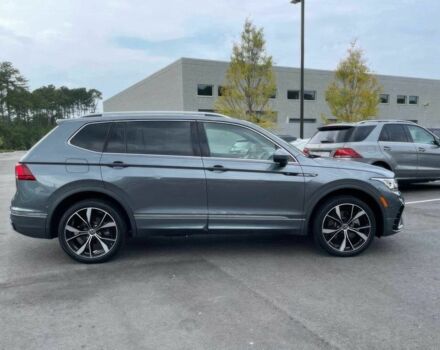 Серый Фольксваген Тигуан, объемом двигателя 2 л и пробегом 27 тыс. км за 17000 $, фото 3 на Automoto.ua