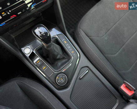 Серый Фольксваген Тигуан, объемом двигателя 1.97 л и пробегом 199 тыс. км за 31999 $, фото 68 на Automoto.ua