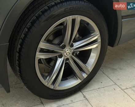 Серый Фольксваген Тигуан, объемом двигателя 1.98 л и пробегом 59 тыс. км за 26900 $, фото 24 на Automoto.ua