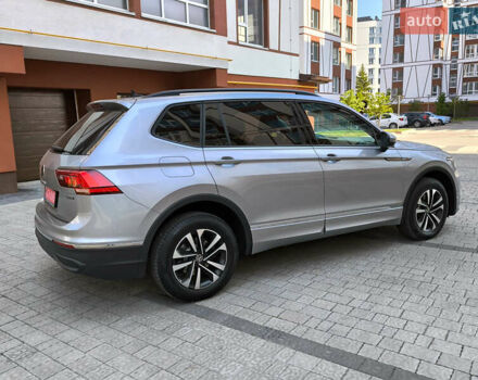 Серый Фольксваген Тигуан, объемом двигателя 1.98 л и пробегом 239 тыс. км за 20700 $, фото 9 на Automoto.ua