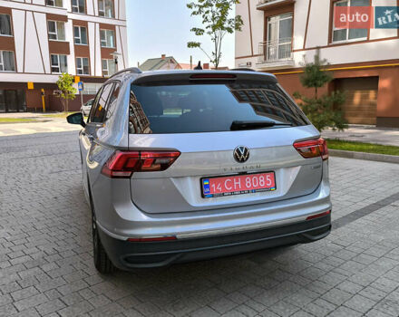 Серый Фольксваген Тигуан, объемом двигателя 1.98 л и пробегом 239 тыс. км за 20700 $, фото 6 на Automoto.ua