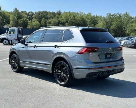 Серый Фольксваген Тигуан, объемом двигателя 2 л и пробегом 16 тыс. км за 16500 $, фото 5 на Automoto.ua