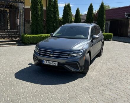 Сірий Фольксваген Тігуан, об'ємом двигуна 2 л та пробігом 13 тис. км за 26500 $, фото 2 на Automoto.ua