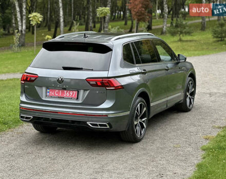 Сірий Фольксваген Тігуан, об'ємом двигуна 2 л та пробігом 21 тис. км за 29999 $, фото 16 на Automoto.ua