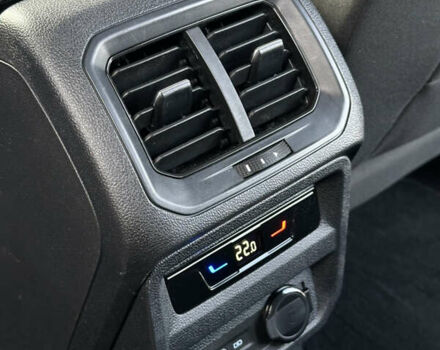 Серый Фольксваген Тигуан, объемом двигателя 1.97 л и пробегом 199 тыс. км за 32500 $, фото 39 на Automoto.ua