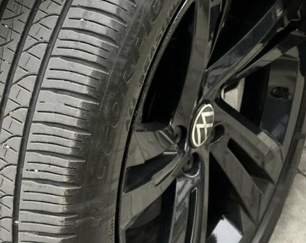 Серый Фольксваген Тигуан, объемом двигателя 1.98 л и пробегом 32 тыс. км за 29500 $, фото 52 на Automoto.ua