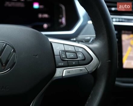 Сірий Фольксваген Тігуан, об'ємом двигуна 1.97 л та пробігом 14 тис. км за 41000 $, фото 35 на Automoto.ua