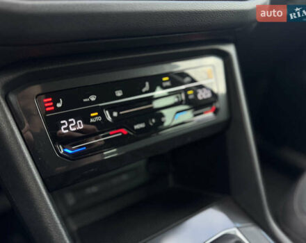 Серый Фольксваген Тигуан, объемом двигателя 1.97 л и пробегом 199 тыс. км за 31999 $, фото 74 на Automoto.ua