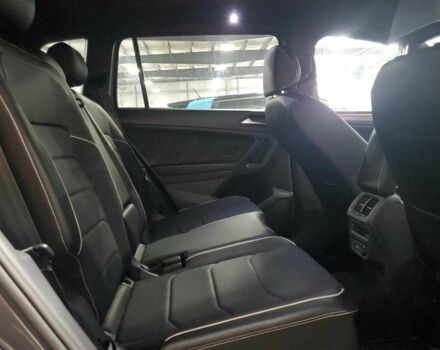 Сірий Фольксваген Тігуан, об'ємом двигуна 2 л та пробігом 18 тис. км за 8000 $, фото 10 на Automoto.ua