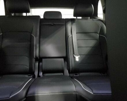 Сірий Фольксваген Тігуан, об'ємом двигуна 2 л та пробігом 18 тис. км за 8000 $, фото 9 на Automoto.ua