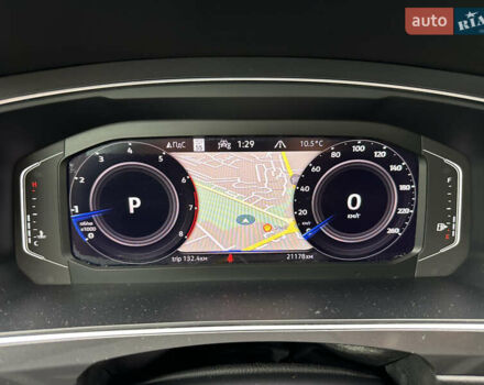 Сірий Фольксваген Тігуан, об'ємом двигуна 2 л та пробігом 21 тис. км за 29999 $, фото 41 на Automoto.ua