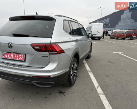 Сірий Фольксваген Тігуан, об'ємом двигуна 1.98 л та пробігом 67 тис. км за 24900 $, фото 3 на Automoto.ua