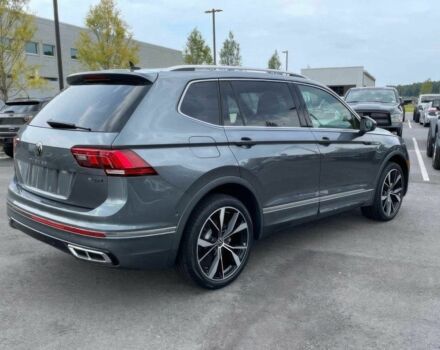 Серый Фольксваген Тигуан, объемом двигателя 2 л и пробегом 27 тыс. км за 17000 $, фото 4 на Automoto.ua