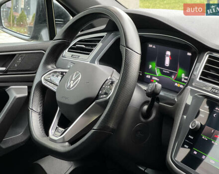 Серый Фольксваген Тигуан, объемом двигателя 1.98 л и пробегом 32 тыс. км за 29500 $, фото 72 на Automoto.ua