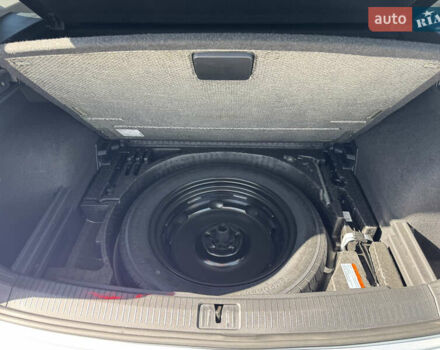 Сірий Фольксваген Тігуан, об'ємом двигуна 1.97 л та пробігом 15 тис. км за 39500 $, фото 45 на Automoto.ua