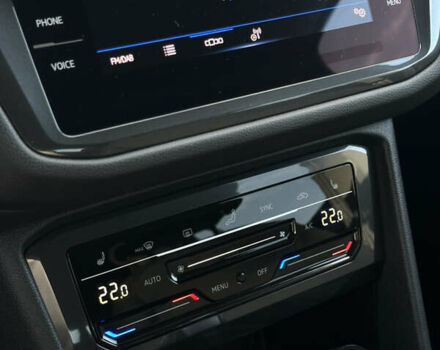 Серый Фольксваген Тигуан, объемом двигателя 1.97 л и пробегом 199 тыс. км за 32500 $, фото 36 на Automoto.ua