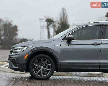 Серый Фольксваген Тигуан, объемом двигателя 1.98 л и пробегом 69 тыс. км за 23450 $, фото 9 на Automoto.ua