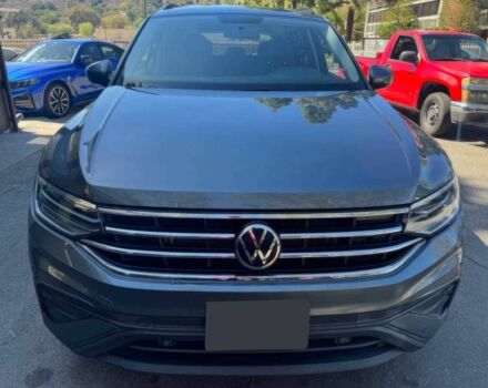 Сірий Фольксваген Тігуан, об'ємом двигуна 2 л та пробігом 19 тис. км за 16500 $, фото 1 на Automoto.ua