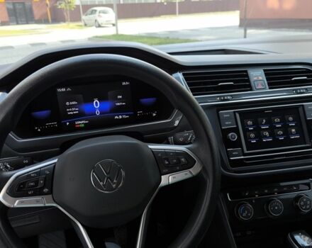 Серый Фольксваген Тигуан, объемом двигателя 2 л и пробегом 239 тыс. км за 20500 $, фото 6 на Automoto.ua