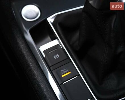 Сірий Фольксваген Тігуан, об'ємом двигуна 1.97 л та пробігом 14 тис. км за 41000 $, фото 25 на Automoto.ua