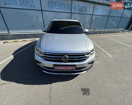 Сірий Фольксваген Тігуан, об'ємом двигуна 1.97 л та пробігом 15 тис. км за 39500 $, фото 6 на Automoto.ua