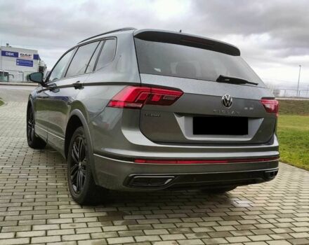 Сірий Фольксваген Тігуан, об'ємом двигуна 2 л та пробігом 30 тис. км за 25000 $, фото 5 на Automoto.ua