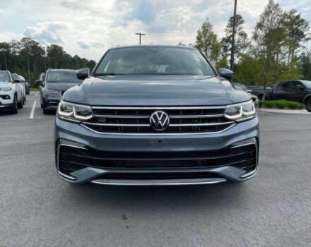 Серый Фольксваген Тигуан, объемом двигателя 2 л и пробегом 27 тыс. км за 17000 $, фото 1 на Automoto.ua