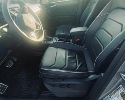 Сірий Фольксваген Тігуан, об'ємом двигуна 2 л та пробігом 11 тис. км за 20300 $, фото 5 на Automoto.ua