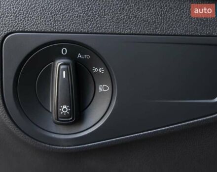 Сірий Фольксваген Тігуан, об'ємом двигуна 2 л та пробігом 2 тис. км за 24200 $, фото 23 на Automoto.ua