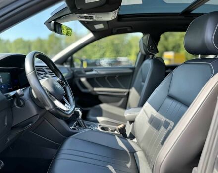 Серый Фольксваген Тигуан, объемом двигателя 2 л и пробегом 16 тыс. км за 16500 $, фото 7 на Automoto.ua