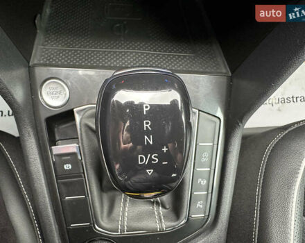 Сірий Фольксваген Тігуан, об'ємом двигуна 2 л та пробігом 21 тис. км за 29999 $, фото 47 на Automoto.ua