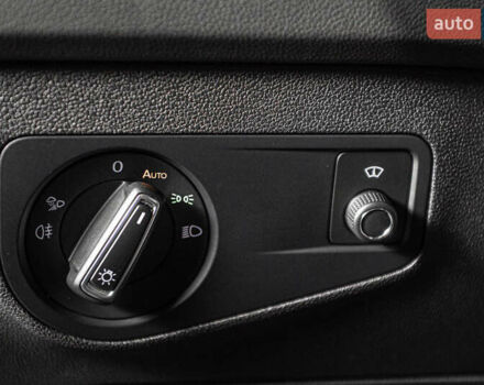 Сірий Фольксваген Тігуан, об'ємом двигуна 1.97 л та пробігом 21 тис. км за 33900 $, фото 23 на Automoto.ua