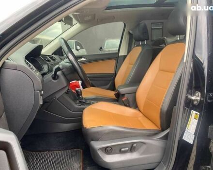 Сірий Фольксваген Тігуан, об'ємом двигуна 2 л та пробігом 131 тис. км за 19500 $, фото 17 на Automoto.ua