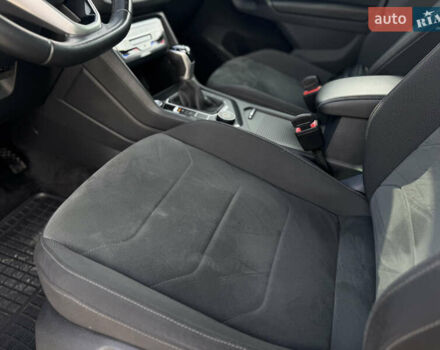 Серый Фольксваген Тигуан, объемом двигателя 1.97 л и пробегом 199 тыс. км за 32000 $, фото 23 на Automoto.ua