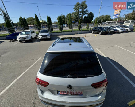 Сірий Фольксваген Тігуан, об'ємом двигуна 1.97 л та пробігом 15 тис. км за 39500 $, фото 12 на Automoto.ua