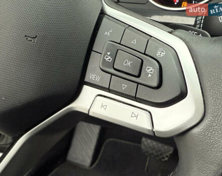 Серый Фольксваген Тигуан, объемом двигателя 1.97 л и пробегом 158 тыс. км за 28999 $, фото 31 на Automoto.ua