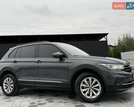 Серый Фольксваген Тигуан, объемом двигателя 1.97 л и пробегом 158 тыс. км за 28999 $, фото 5 на Automoto.ua