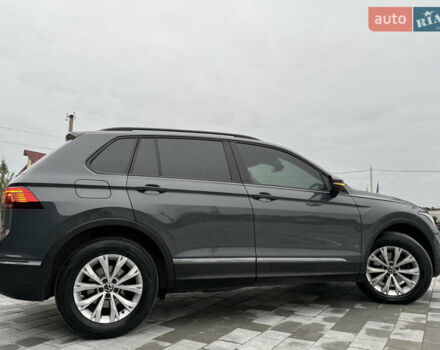 Серый Фольксваген Тигуан, объемом двигателя 1.97 л и пробегом 158 тыс. км за 28999 $, фото 24 на Automoto.ua