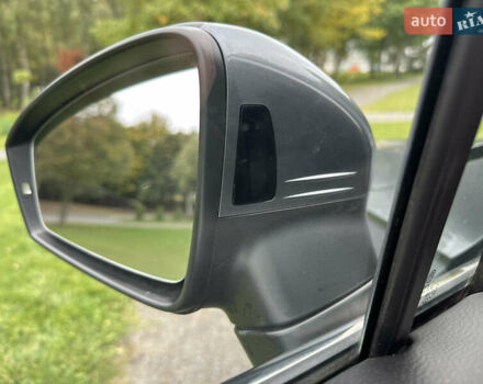 Сірий Фольксваген Тігуан, об'ємом двигуна 2 л та пробігом 21 тис. км за 29999 $, фото 36 на Automoto.ua