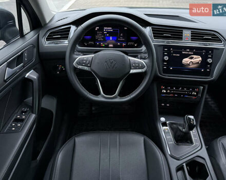 Серый Фольксваген Тигуан, объемом двигателя 1.98 л и пробегом 69 тыс. км за 23450 $, фото 23 на Automoto.ua