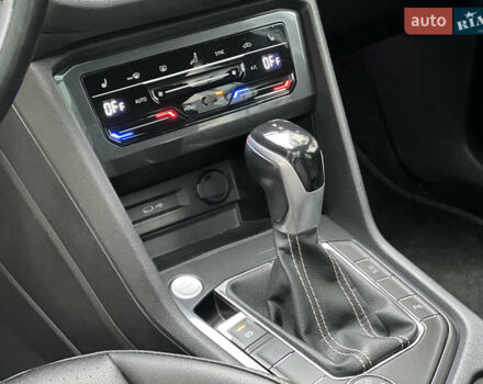 Серый Фольксваген Тигуан, объемом двигателя 1.98 л и пробегом 32 тыс. км за 29500 $, фото 87 на Automoto.ua