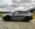 Сірий Фольксваген Тігуан, об'ємом двигуна 2 л та пробігом 30 тис. км за 25000 $, фото 4 на Automoto.ua