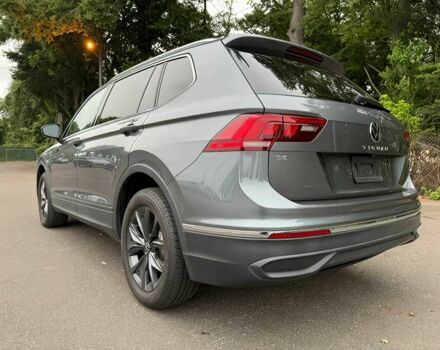 Сірий Фольксваген Тігуан, об'ємом двигуна 2 л та пробігом 27 тис. км за 11900 $, фото 5 на Automoto.ua